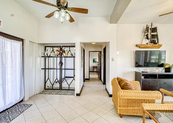 A203 @ Mara Laguna Apartamento *