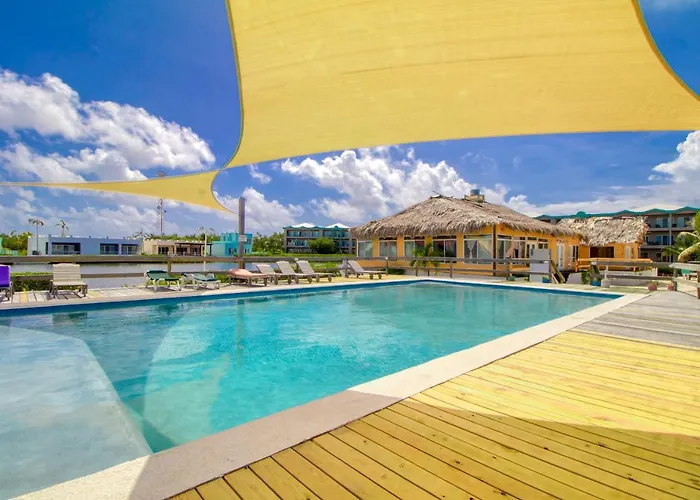 Apartamento A203 @ Mara Laguna San Pedro (Ambergris Caye)