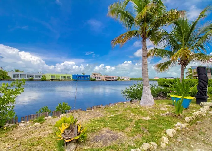 Apartamento A203 @ Mara Laguna San Pedro (Ambergris Caye)